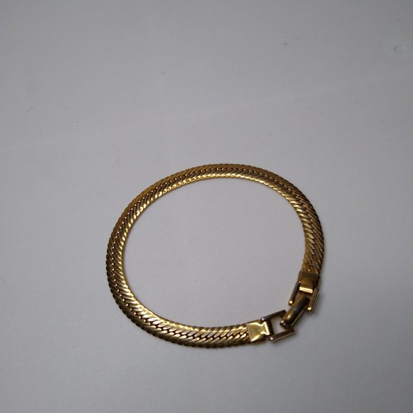 Vintage Metal Napier Bracelet - Picture 3 of 15